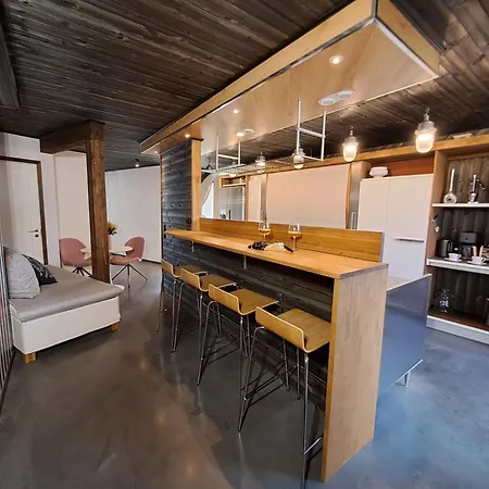 Lux 公寓 派尔努